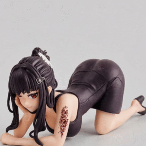 Yor Forger kneeling action figure